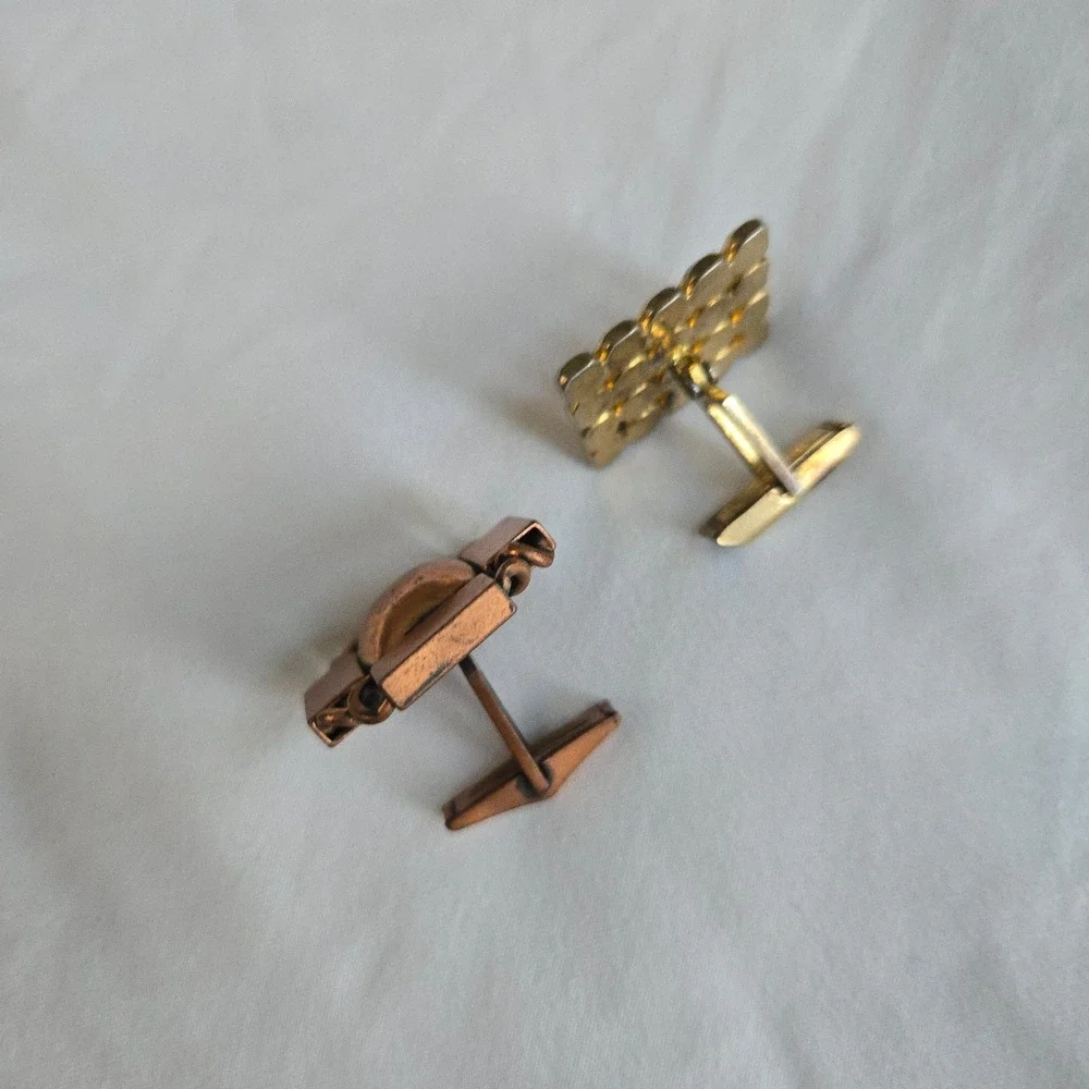 VTG Brutalist Geometric Mismatched Cufflinks Copper Gold Mens OS Metal Unbranded